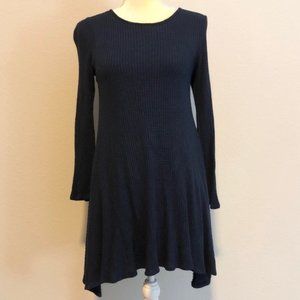 women navy long sleeved dress